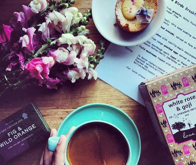 M O R N I N G T E A with a little @pana_chocolate + fresh spring blooms   @__2littlebirds__