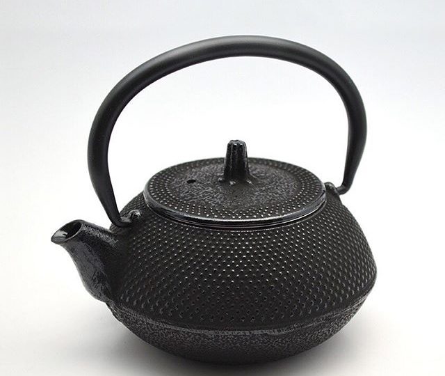 Ever wondered why tea pots were originally made from cast iron? Cast Iron absorbs heat evenly, ensures a better tea infusion and retains heat more effectively, so the tea stays warmer for longer. It is also more durable than clay or ceramic and can last a lifetime if cared for properly. As the tea steeps, it infuses with iron that seeps from the pot, which makes it a great choice if iron deficiency is an issue for you