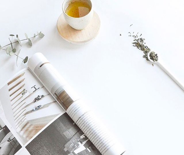 It’s a grey afternoon, but we’re making it green with some Moroccan Mint tea and the latest issue of @greenmagazine