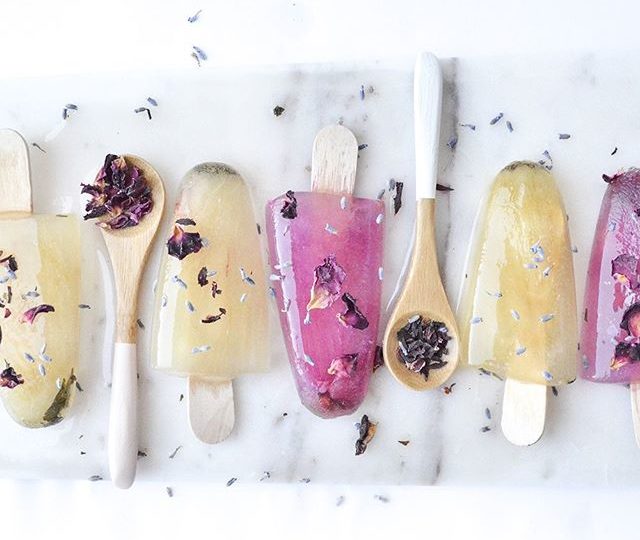 If you love drinking tea, but can’t drink a hot beverage on a warm day, we recommend freezing a few blends in an icy pole tray, for a healthy afternoon snack, or a floral and sweet Valentines day treat  Our favourite blends for freezing are Floral Love, White Rose and Goji and Moroccan Mint – you can find a link to our shop in our bio.