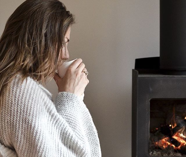 “I believe that when you start to make healthier choices with the simple things like foods or drinks, with the intention of improving your health, you open up the way to shift your diet and lifestyle, in a more holistic direction, on a much larger scale. This then has a flow on effect, and can lead to bigger changes and greater awareness of one’s state of well being.” – Emma, Love Tea Naturopath