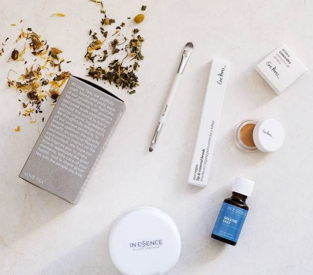 The wonderful folk at Ere Perez are running a winter wellness giveaway to help keep you warm, healthy and glowing. Worth over $185, this pack includes: – @inessenceaus Winter Protect – Ultra Sonic Vaporiser and Breathe Easy Blend (25ml). – @loveteaofficial Wellness Pack – Skin Glow, Digestive and Sleep tea. – @ereperezcosmetics – Arnica Concealer & Eco vegan lip & conceal brush. . To enter: – Follow all 3 brands @inessenceaus @loveteaofficial and @ereperezcosmetics . – Like and tag two friends on this post! . Good luck! T&Cs: Open to Australian residents only. Competition runs from 04.08.17 until 11.59pm AEST 06.08.17. Winner announced 07.08.17 by Ere Perez. Multiple entries allowed if you tag new friends each comment. This competition is not affiliated with Instagram in any way.