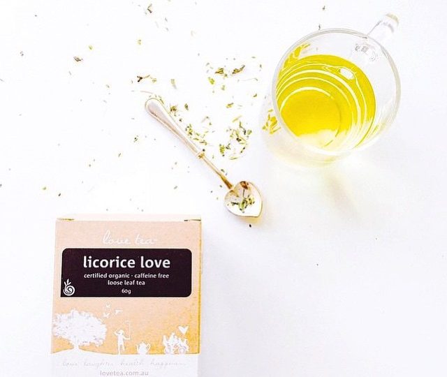 ||LICORICE LOVE|| one of our all time favourite blends…super refreshing & naturally sweet. licorice is great for the adrenal glands & the respiratory system. this is your ‘go to blend’ for stress, sore throats…& perfect for curving sweet cravings! thanks for the beautiful pic @little_laneway xx