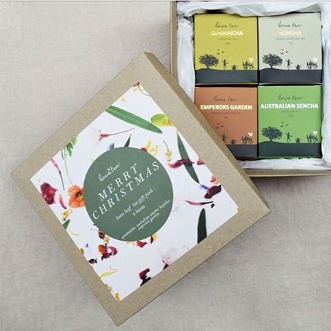 •C H R I S T M A S G I F T P A C K S • These beautiful gift boxes are the perfect Christmas gift for a tea lover! Each pack contains 4 organic loose leaf teas + a gift card can be added to personalise your gift. Available from our online store + from select stockists, click the link in our bio to view the gift pack range.