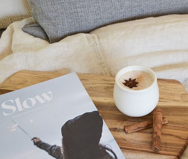 This weekend, we’ll be brewing cups of chai, reading up on slow living and staying warm under a pile of blankets. What’s your go-to blend this weekend?  ? @slow_magazine